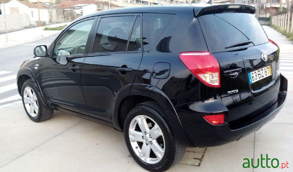 2006' Toyota RAV4 2.2 D4D Navi photo #2