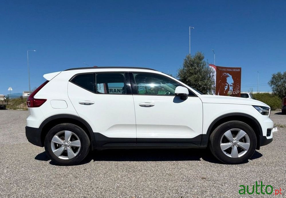2019' Volvo Xc 40 photo #5