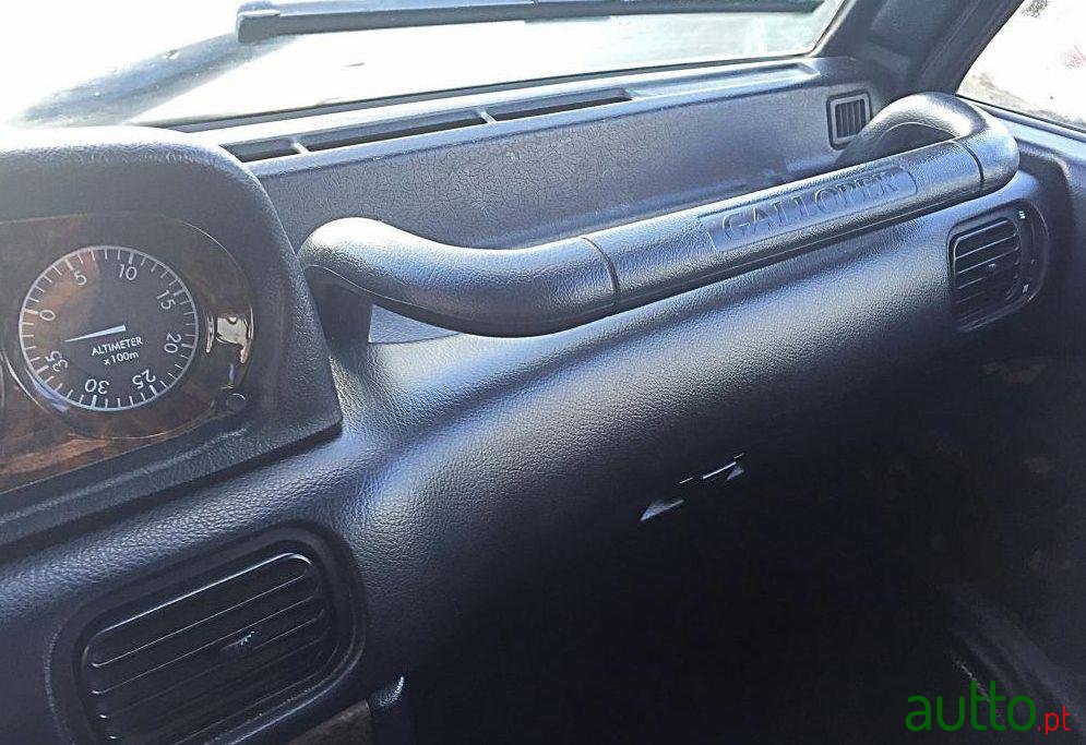 1999' Hyundai Galloper exceed photo #1