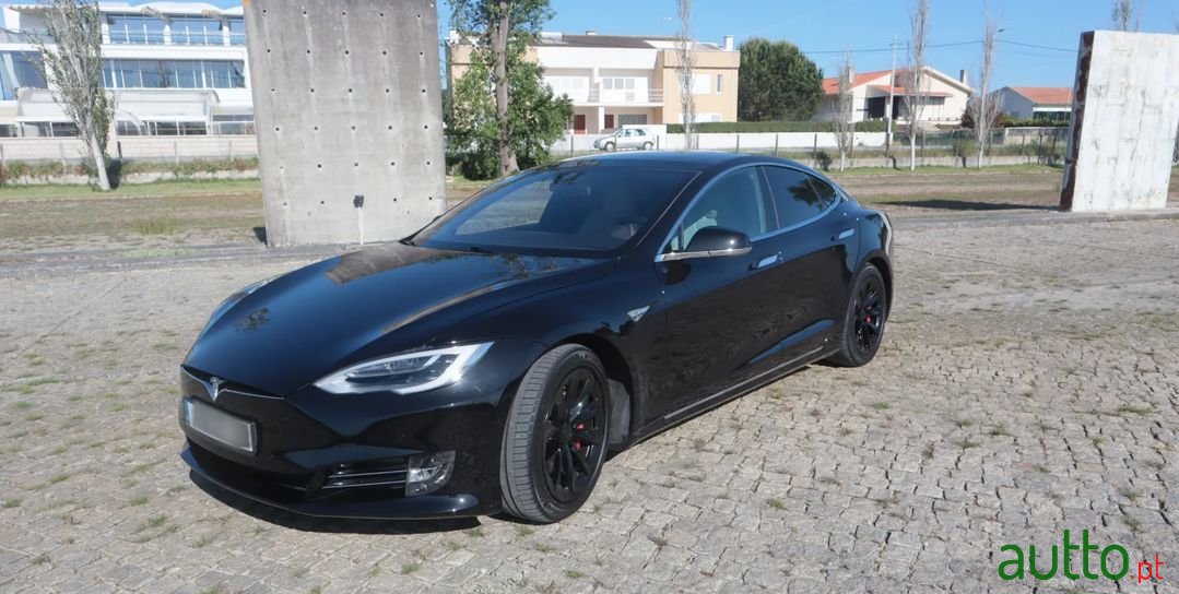 2016' Tesla Model S photo #1