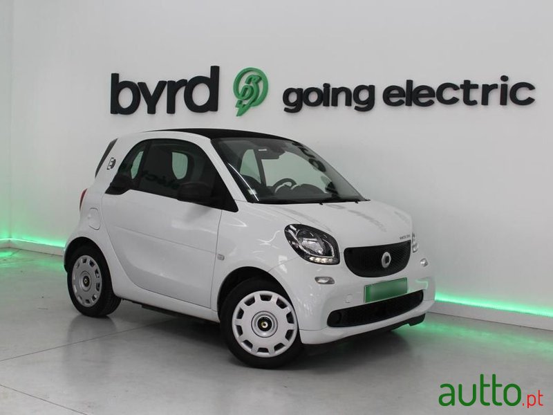 2017' Smart Fortwo Electric Drive Prime photo #1