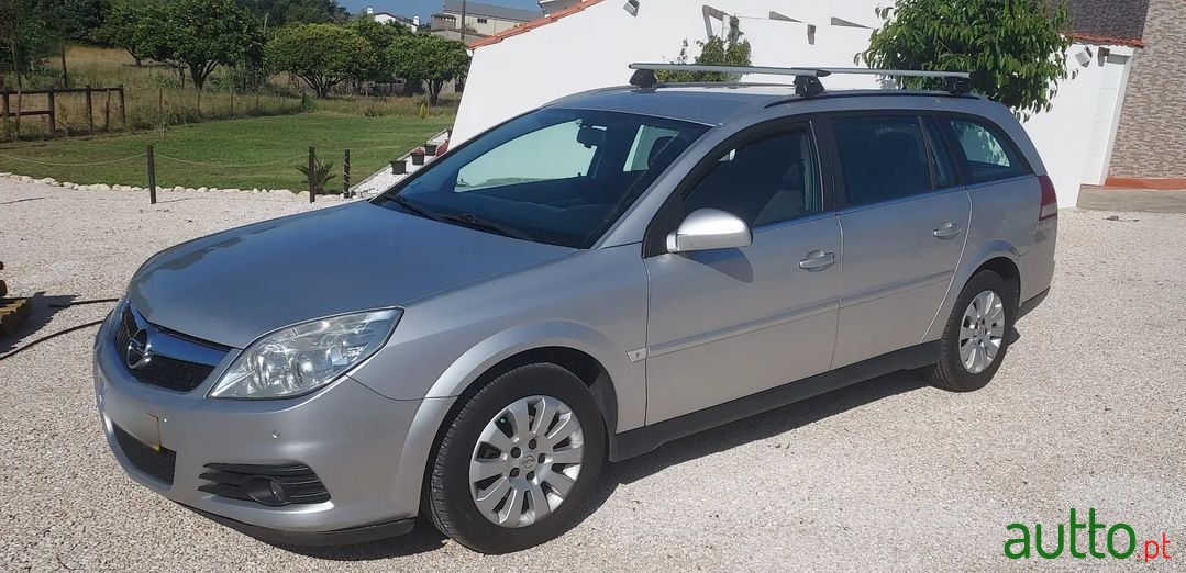 2006' Opel Vectra photo #1