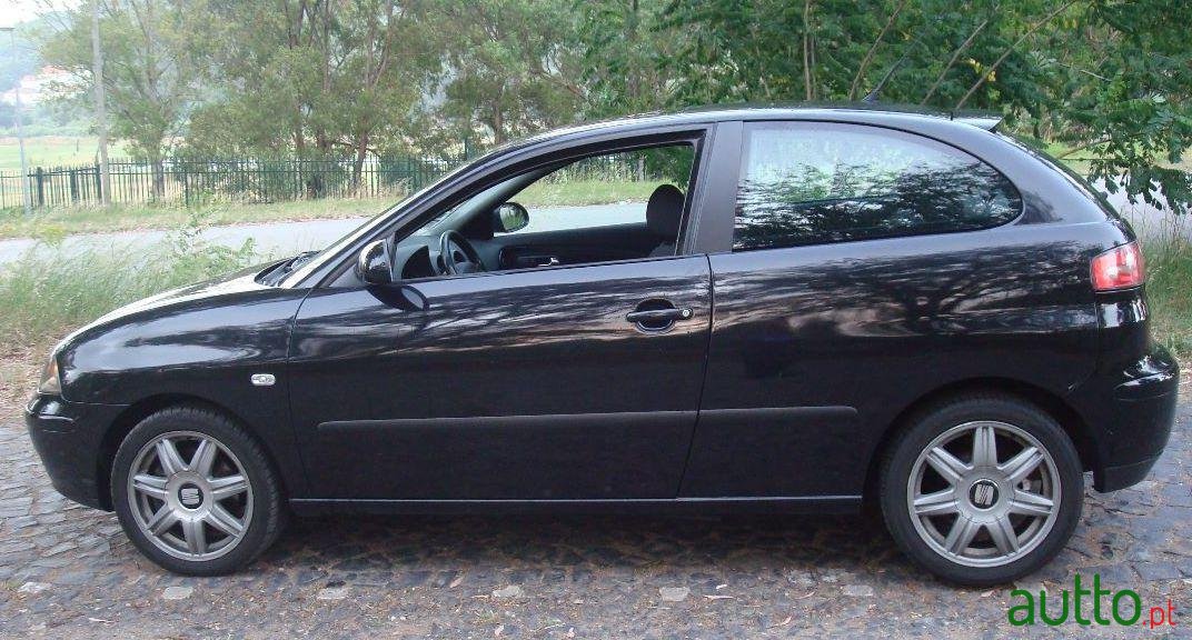 2002' SEAT Ibiza Gt photo #3