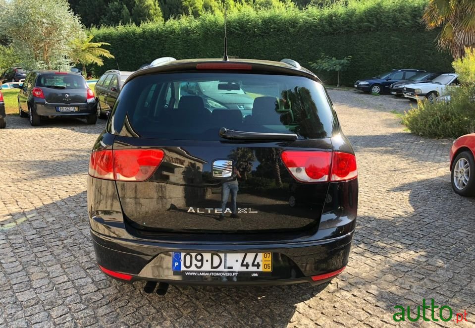 2007' SEAT Altea photo #5