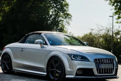 2010' Audi Tts Roadster