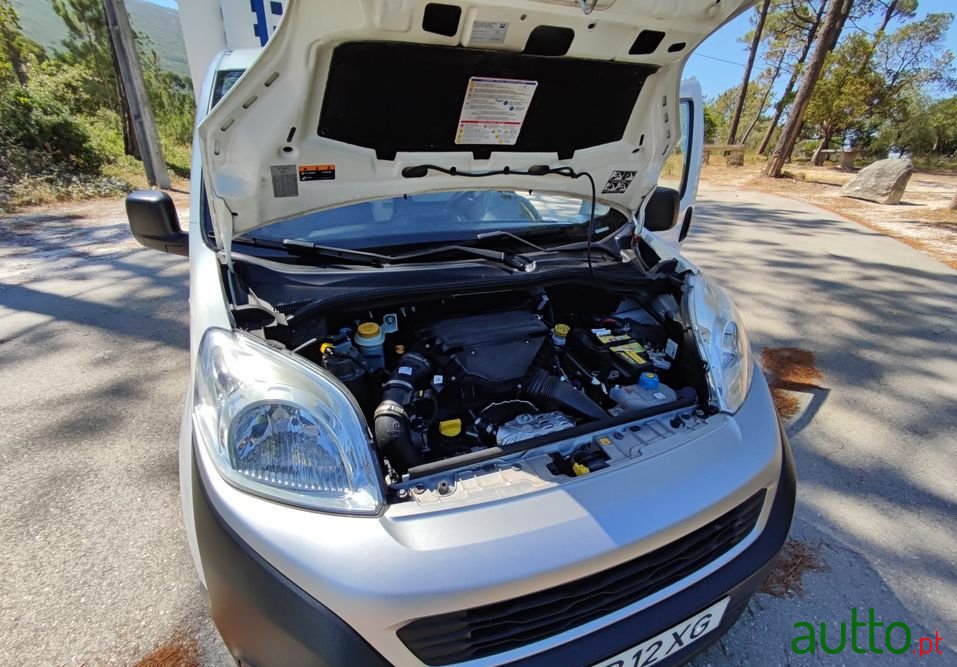 2017' Fiat Fiorino photo #2