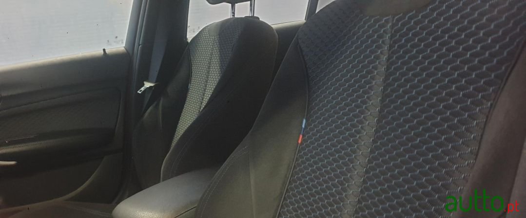 2014' BMW 120 photo #3