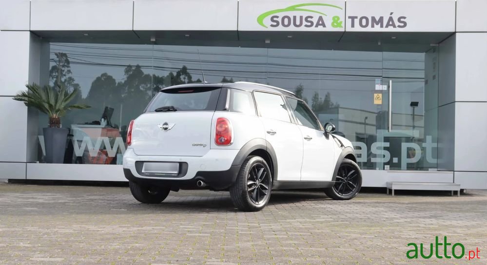 2012' MINI Countryman Cooper D photo #3