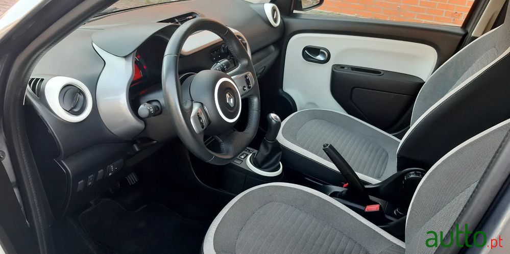 2018' Renault Twingo photo #4