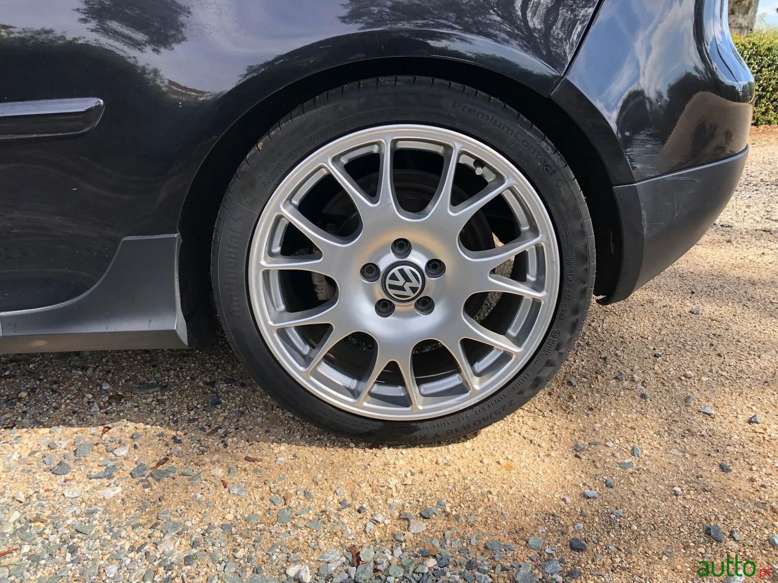 2007' Volkswagen Golf photo #3