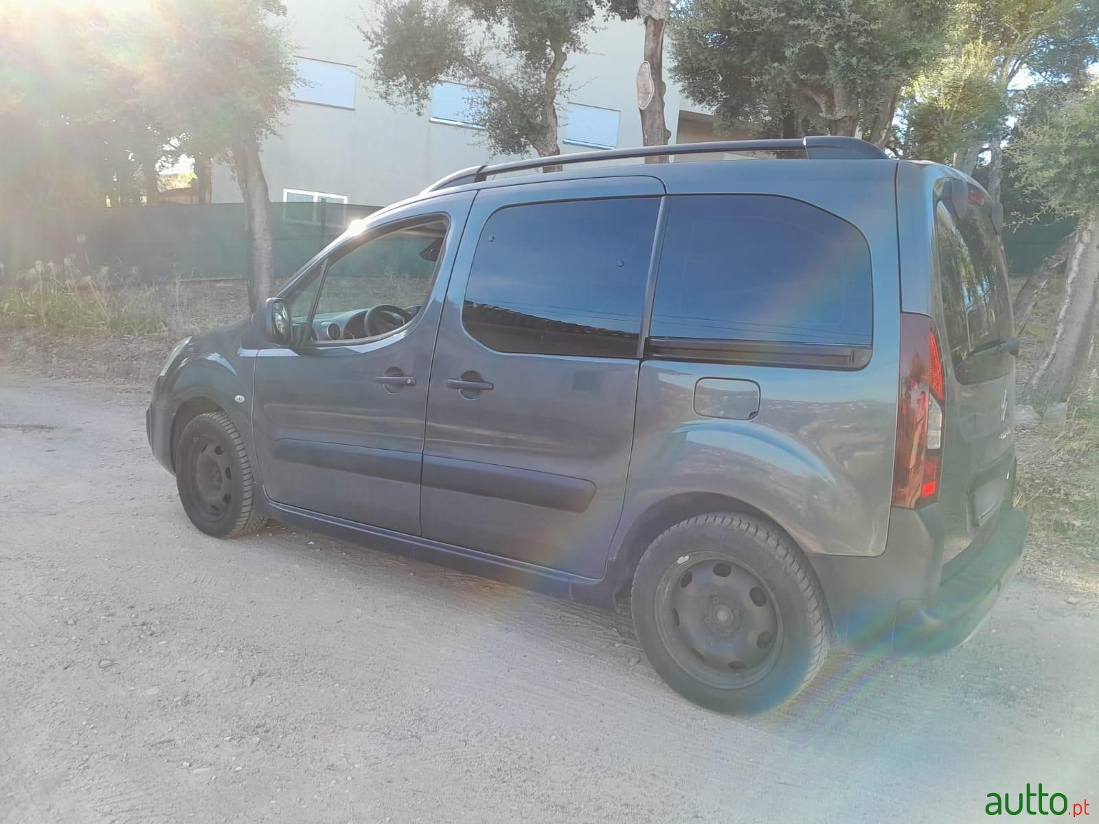 2017' Citroen Berlingo photo #3