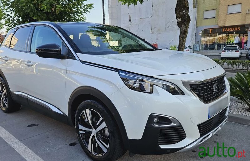 2018' Peugeot 3008 photo #1