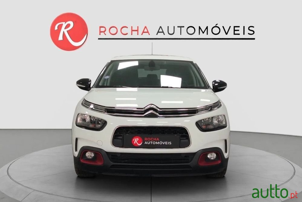 2018' Citroen C4 Cactus photo #2