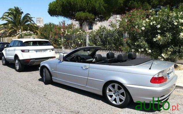 2002' BMW 318 photo #3