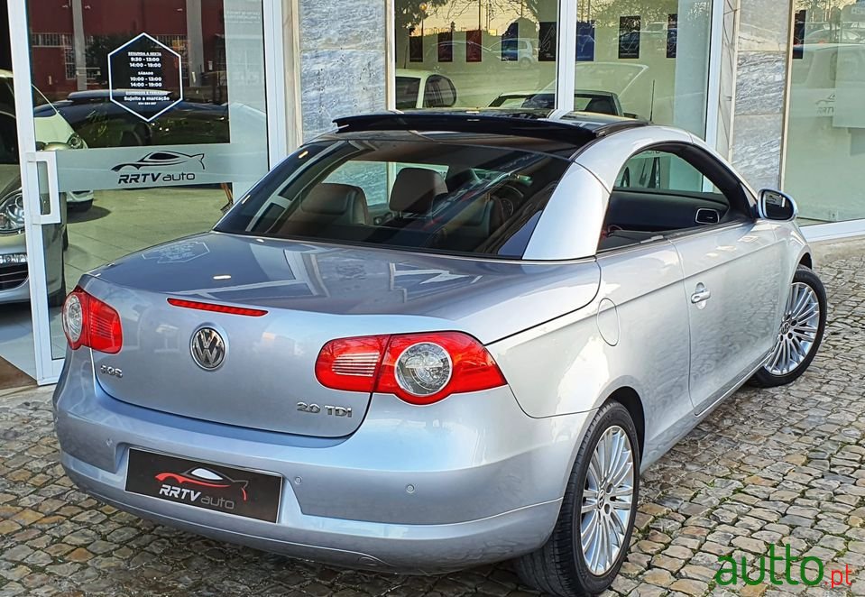 2007' Volkswagen Eos photo #4