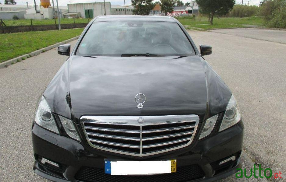 2010' Mercedes-Benz E-250 Cdi Amg photo #3