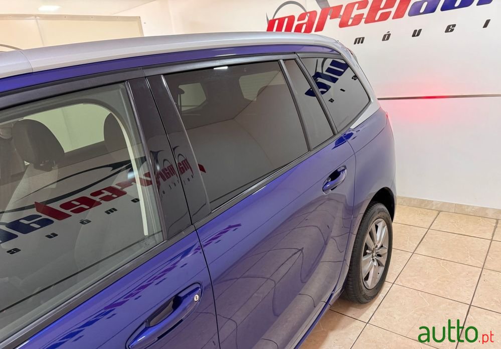 2018' Citroen C4 Grand Picasso photo #5