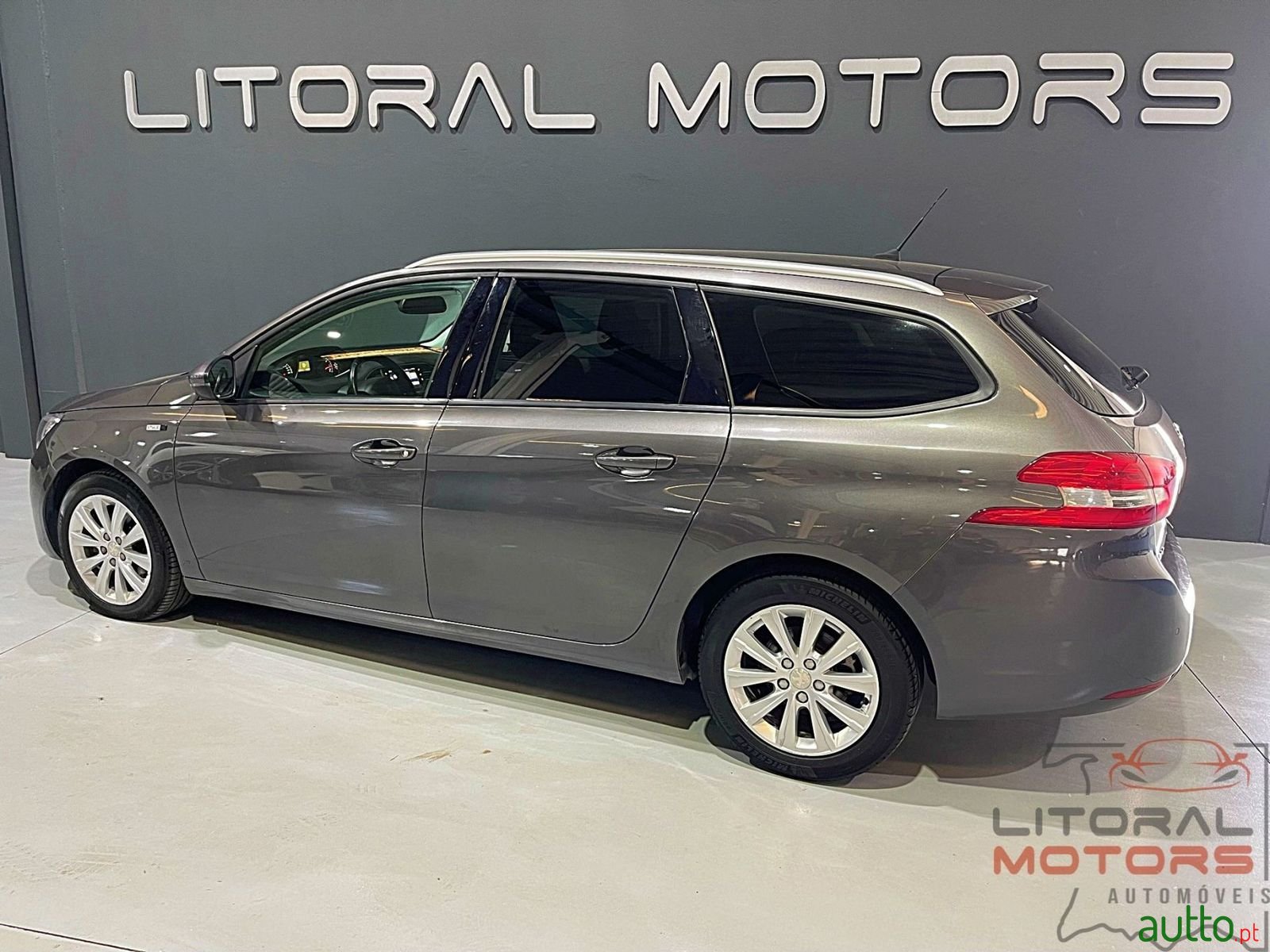 2016' Peugeot 308 Sw photo #6