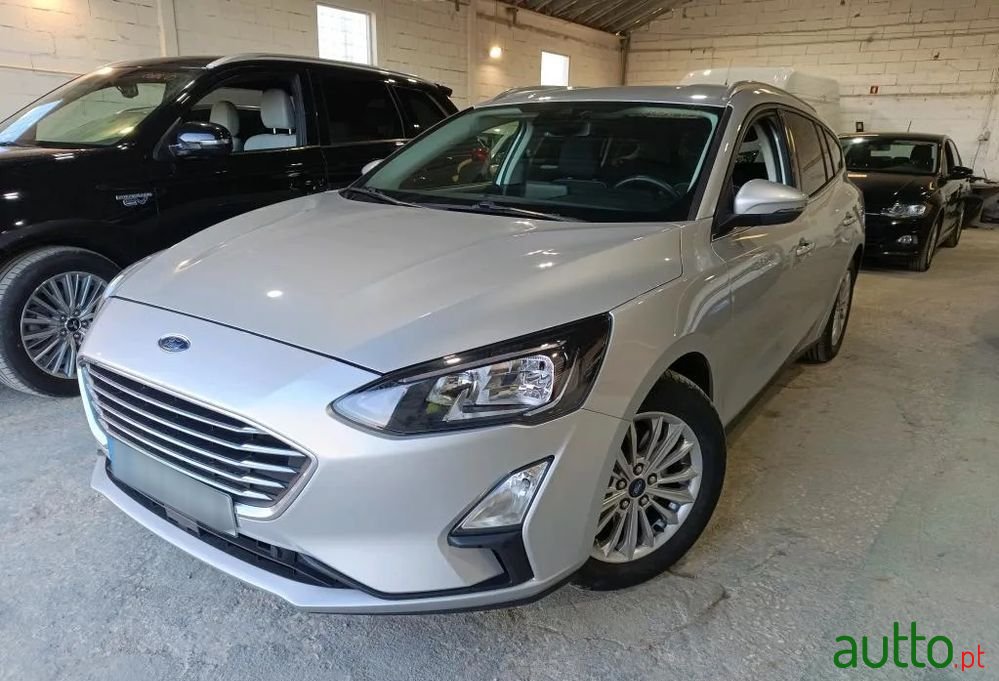 2020' Ford Focus Sw photo #1