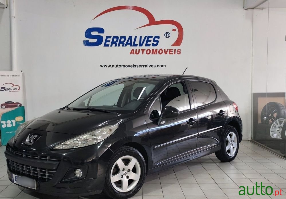 2011' Peugeot 207 1.4 16V Active photo #3