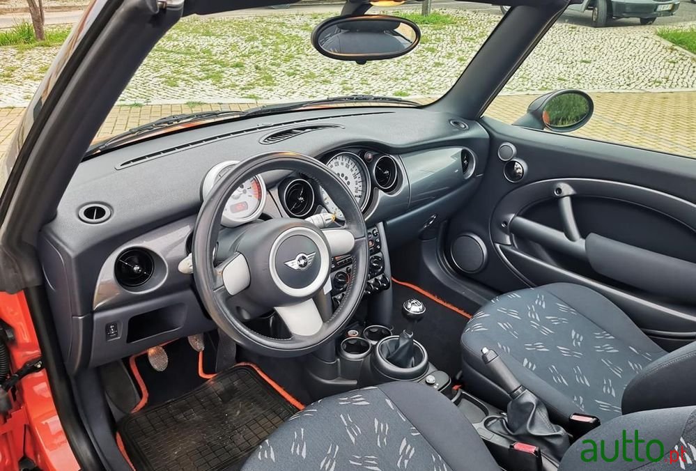 2005' MINI One 1.6 photo #6