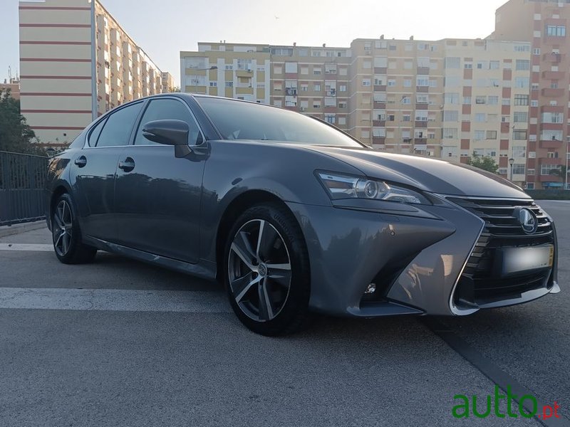 2016' Lexus Gs 300H photo #1