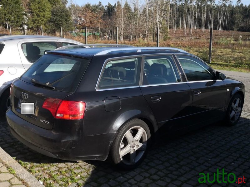2006' Audi A4 Avant photo #2