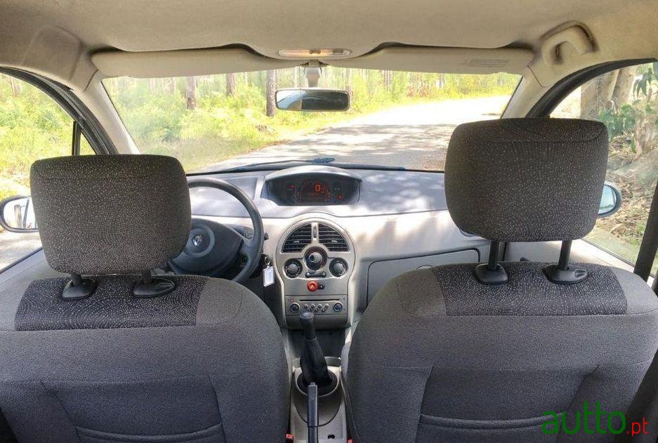 2005' Renault Modus photo #4