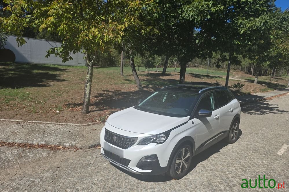 2017' Peugeot 3008 photo #3