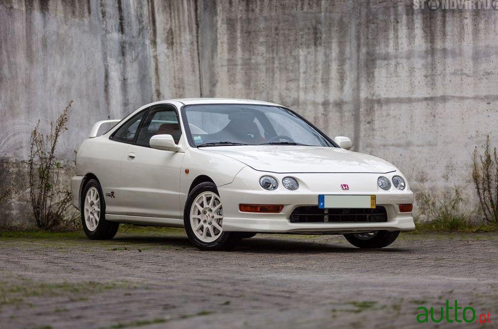 1998' Honda Integra Type-R photo #2