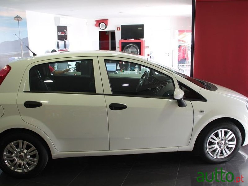 2018' Fiat Punto photo #4