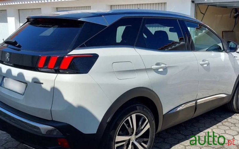 2018' Peugeot 3008 photo #2