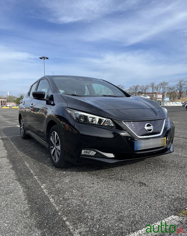 2018' Nissan Leaf N-Connecta photo #3