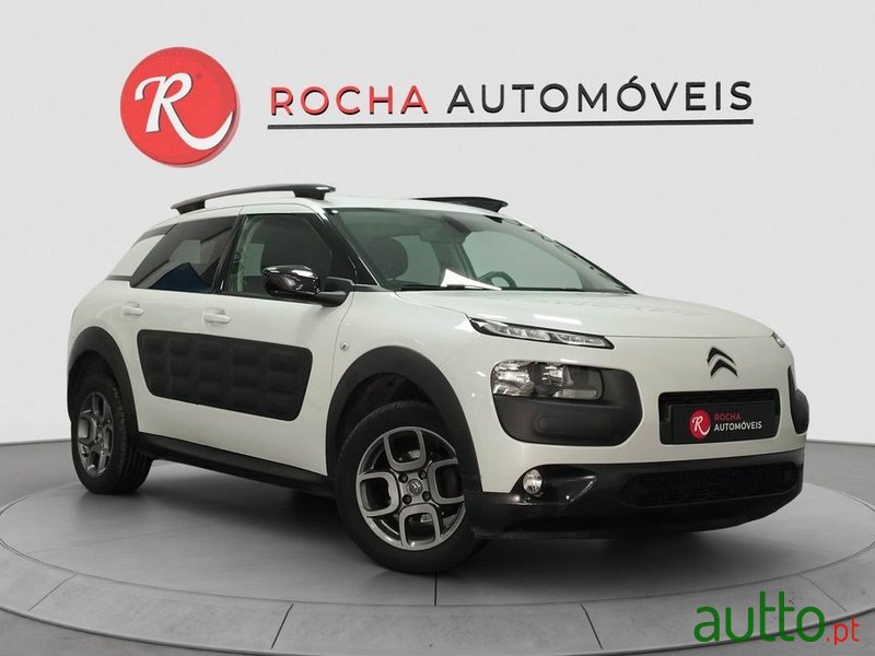 2017' Citroen C4 Cactus 1.2 Vti Feel Ed.Hello photo #2