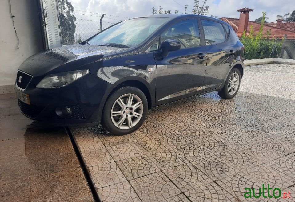 2008' SEAT Ibiza photo #2