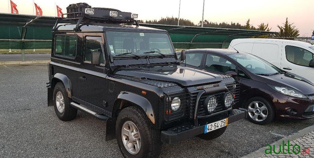 2005' Land Rover Defender 90 Td5 photo #1