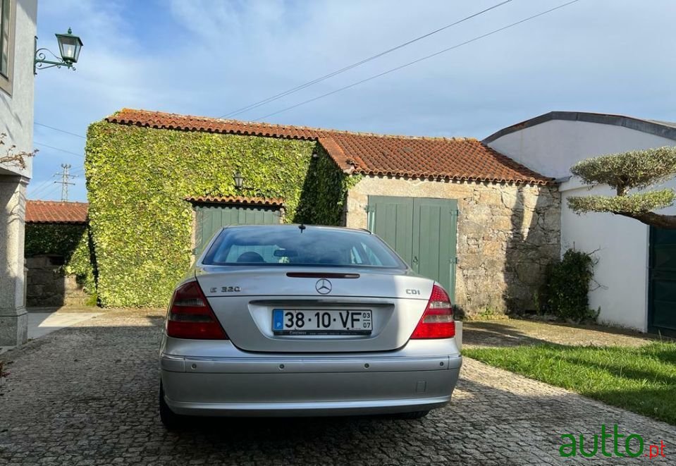 2003' Mercedes-Benz E-320 photo #5