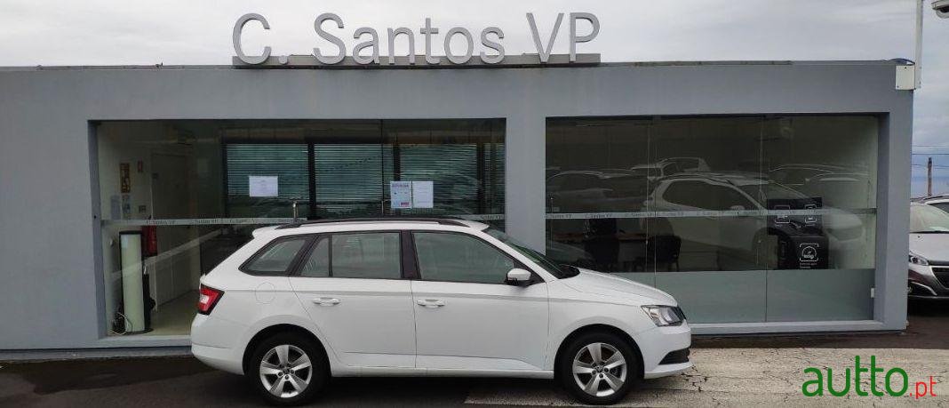 2017' Skoda Fabia Break photo #2