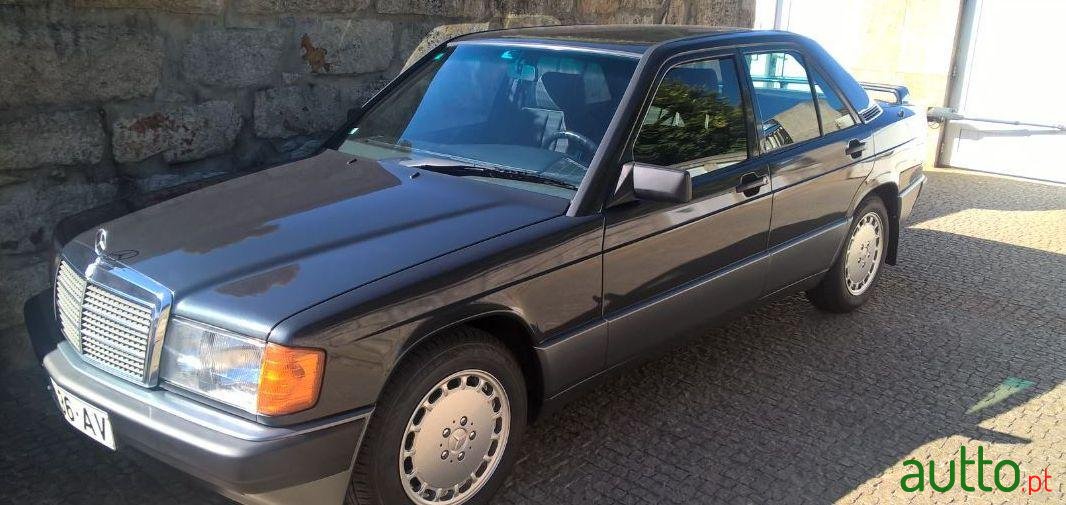 1992' Mercedes-Benz 190 E 1.8 photo #2