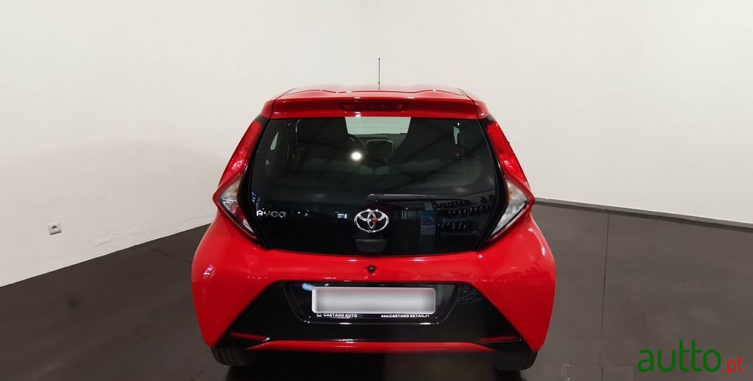 2021' Toyota Aygo photo #4