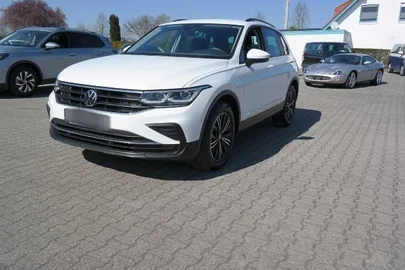 2023' Volkswagen Tiguan