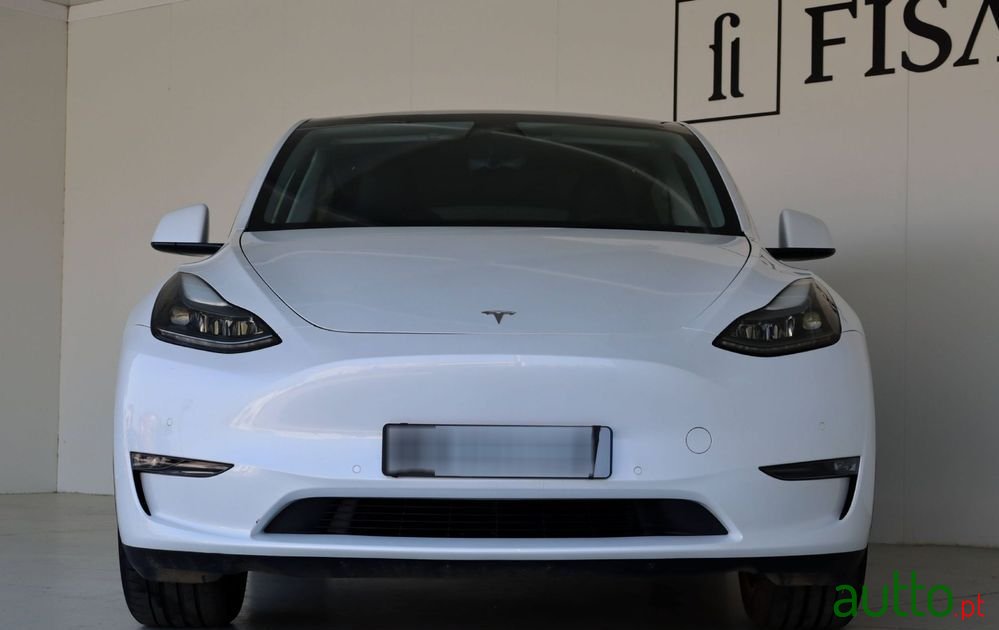 2022' Tesla Model Y photo #2