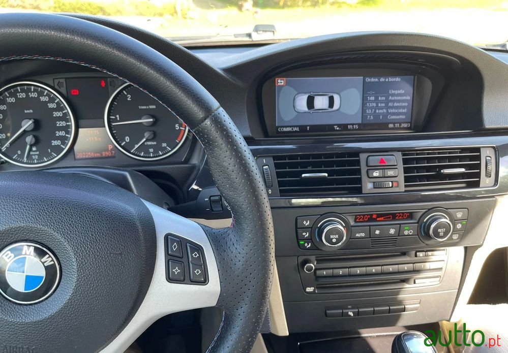 2008' BMW 320 D Auto photo #1