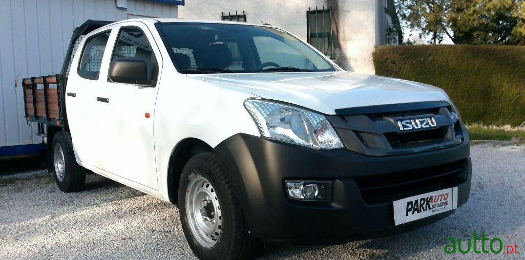 2016' Isuzu D-Max photo #3