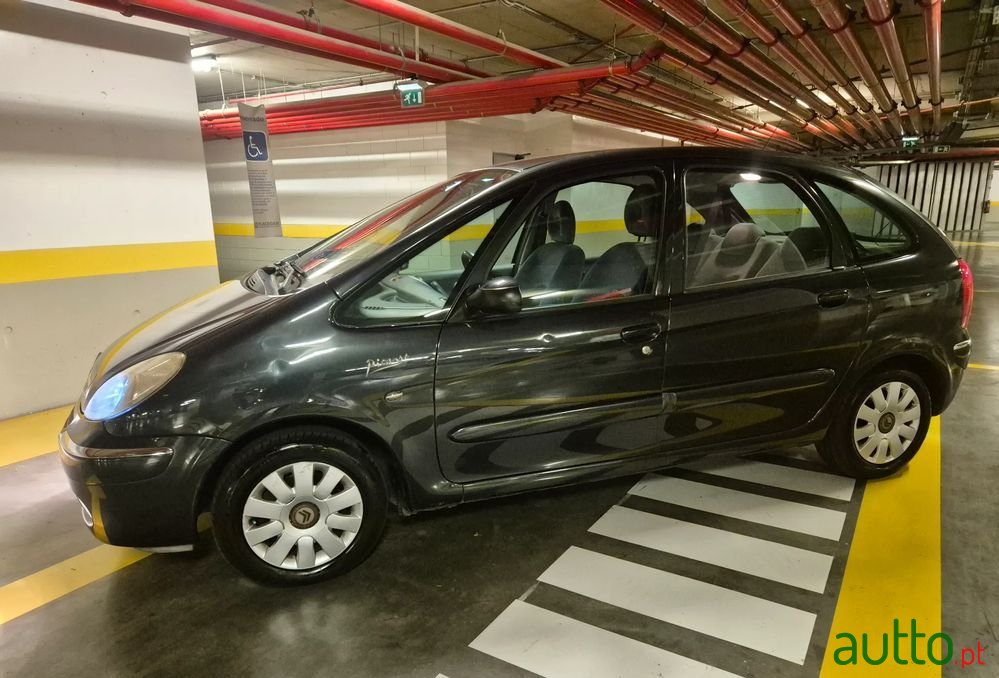 2008' Citroen Xsara Picasso 1.6 Hdi Exclusi. photo #2