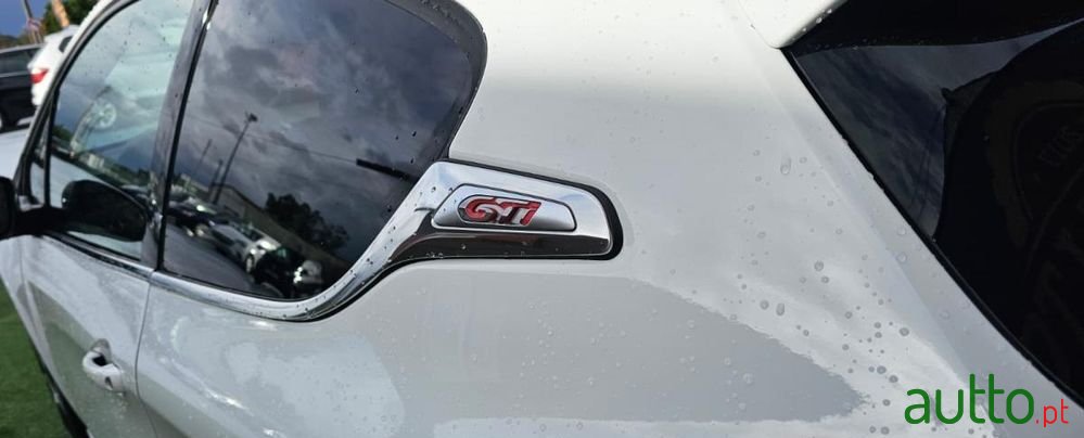 2013' Peugeot 208 Gti 200 Thp photo #3