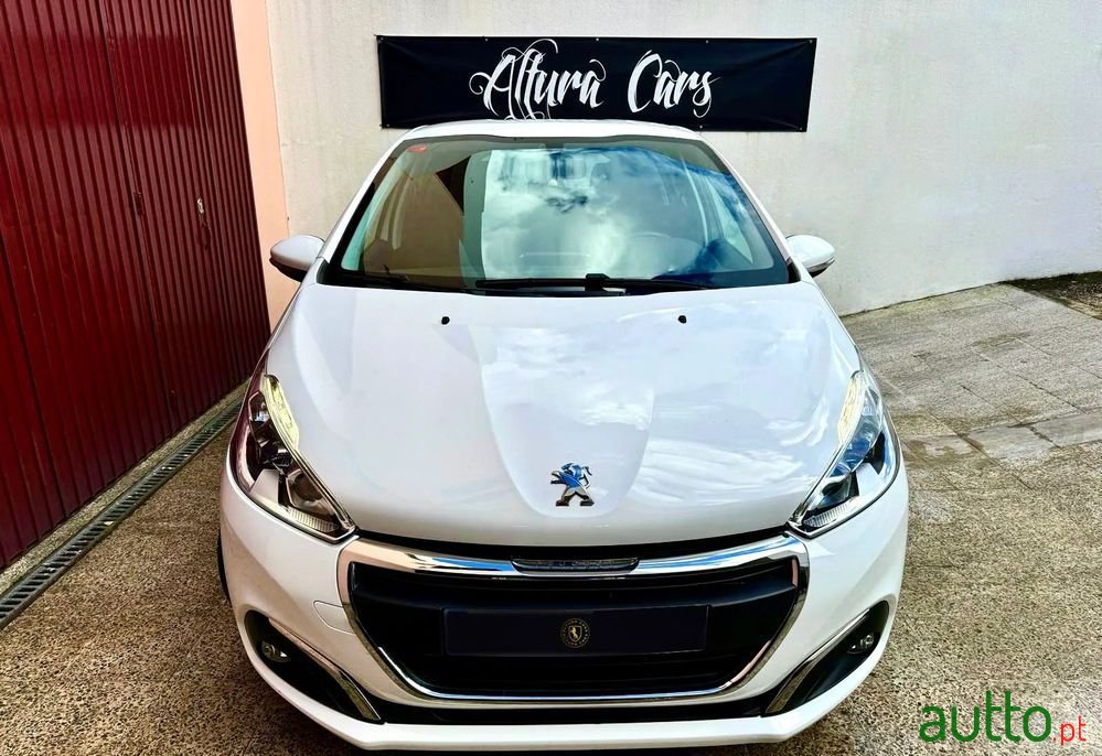 2016' Peugeot 208 photo #2
