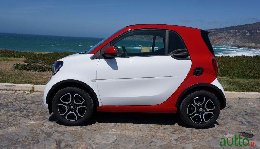 2017' Smart Fortwo Passion 90Cv photo #1