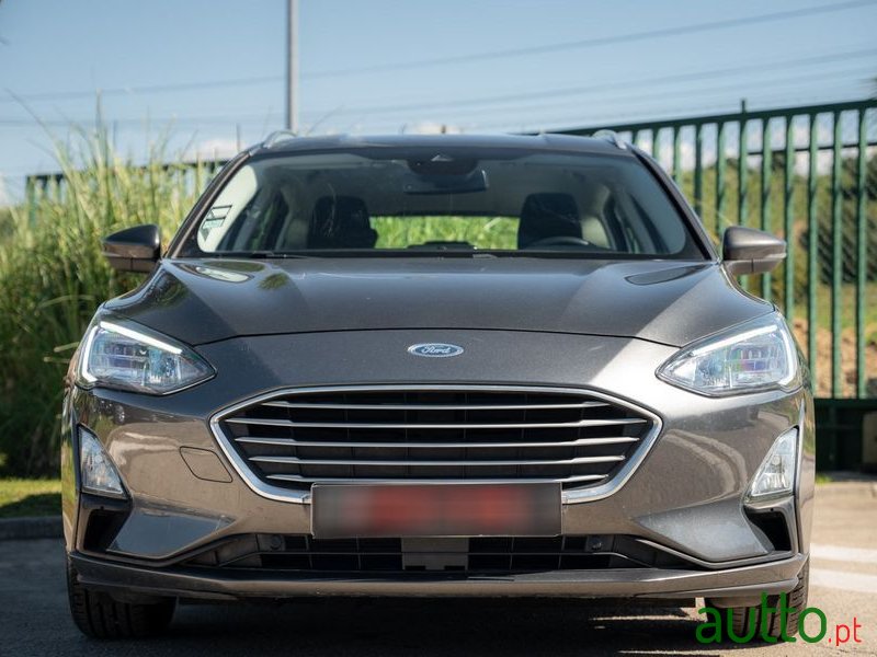 2020' Ford Focus Sw photo #2