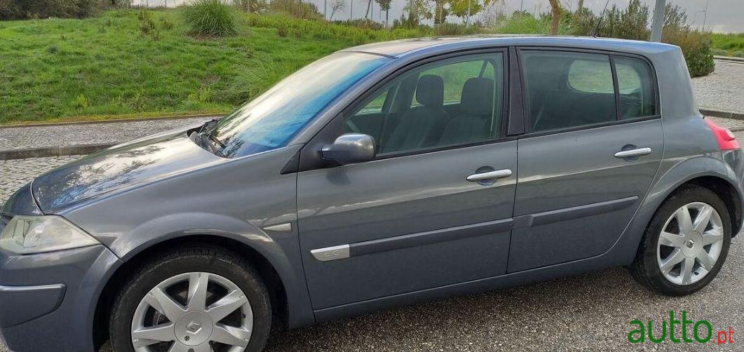 2006' Renault Megane 1.5 Dci Dynamique Ac photo #1